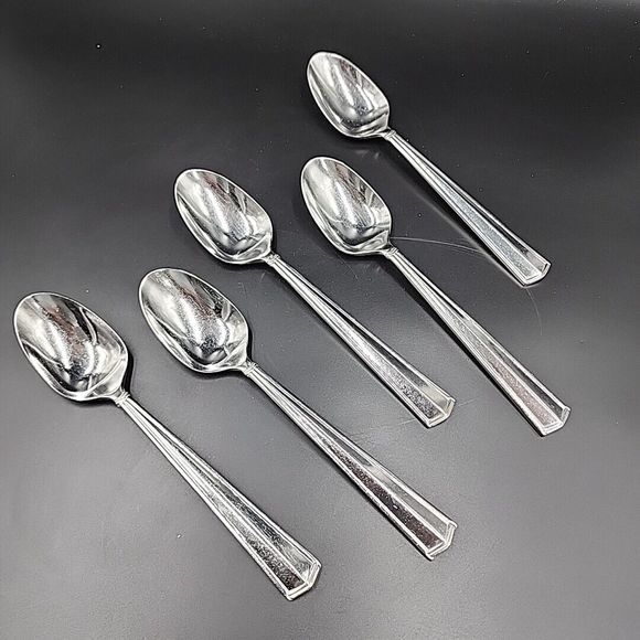 Yamazaki ICON AFFINITY Stainless 18/8  Patrick Place Oval Soup Spoon Set of 5 - Picture 1 of 8